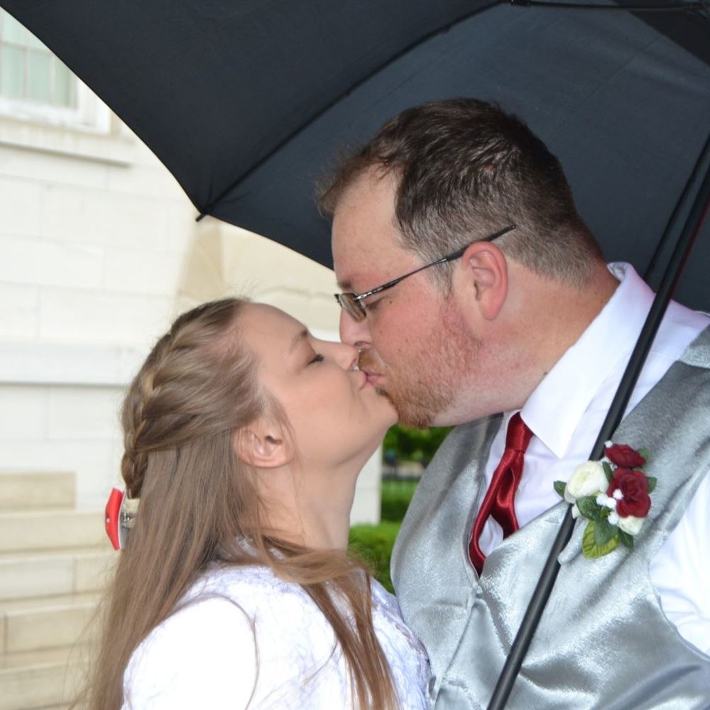 Meet your Posher, Clara